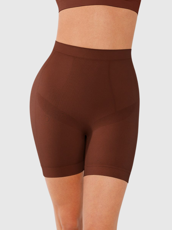 Contour Queen Shorts