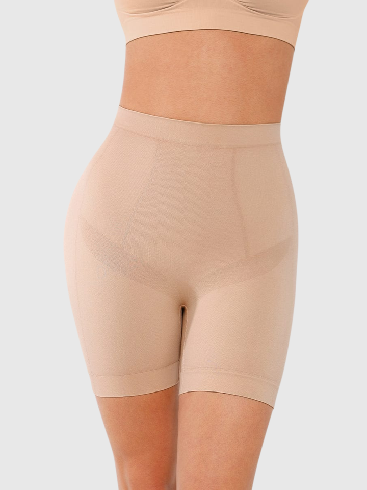 Contour Queen Shorts