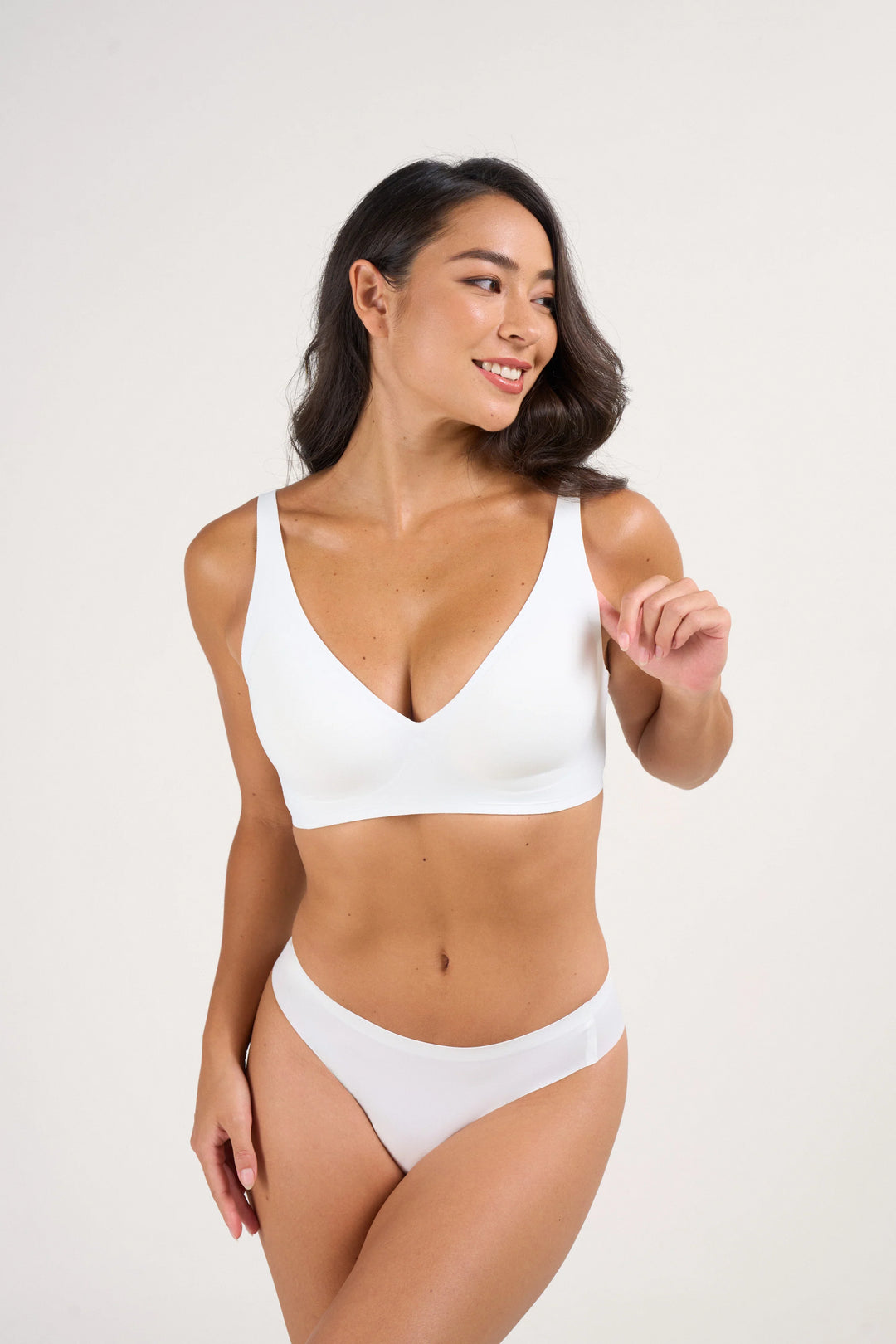 Sarde Deep V Full Lift Bra