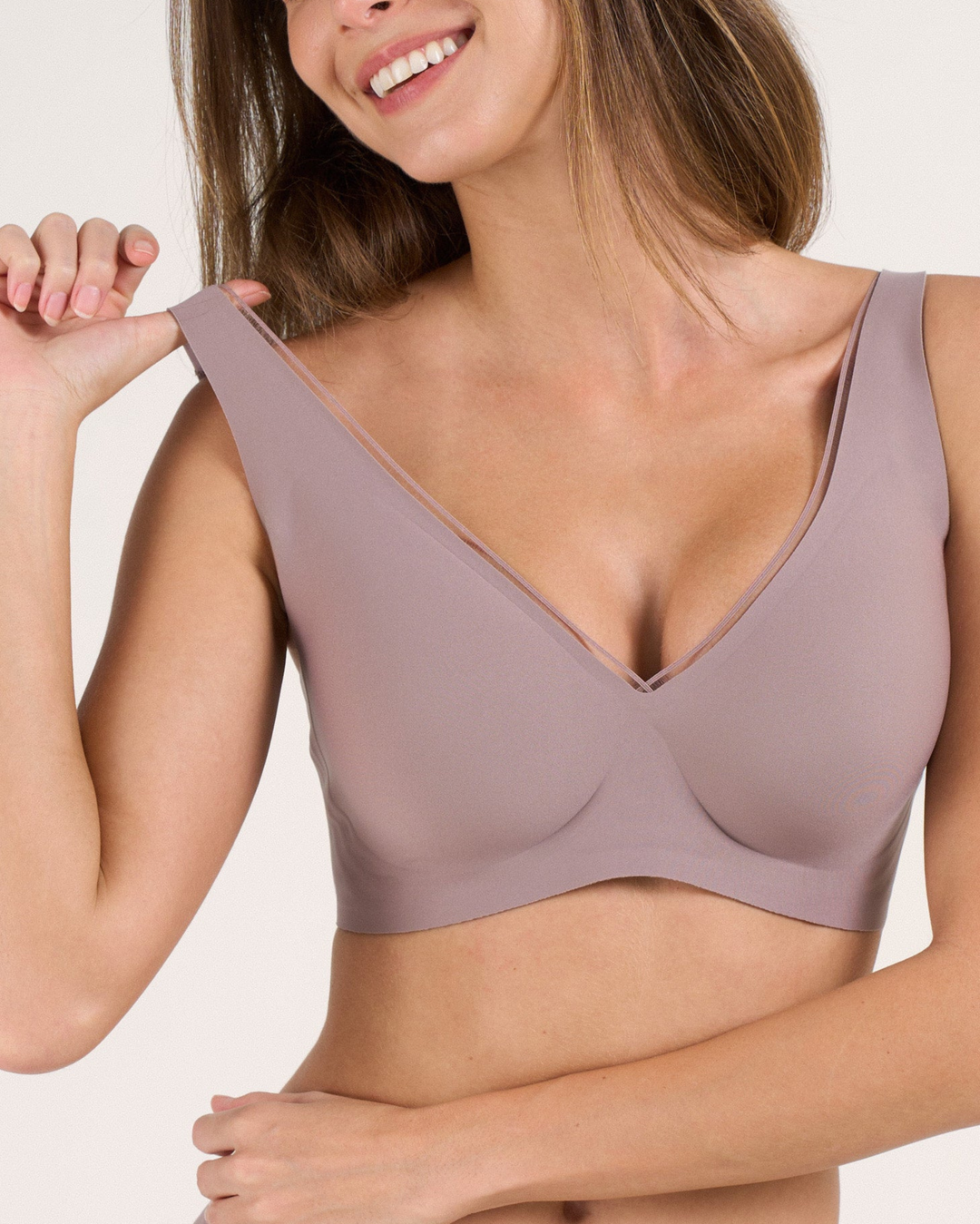Deep V Seamless Lift Bra with Mesh