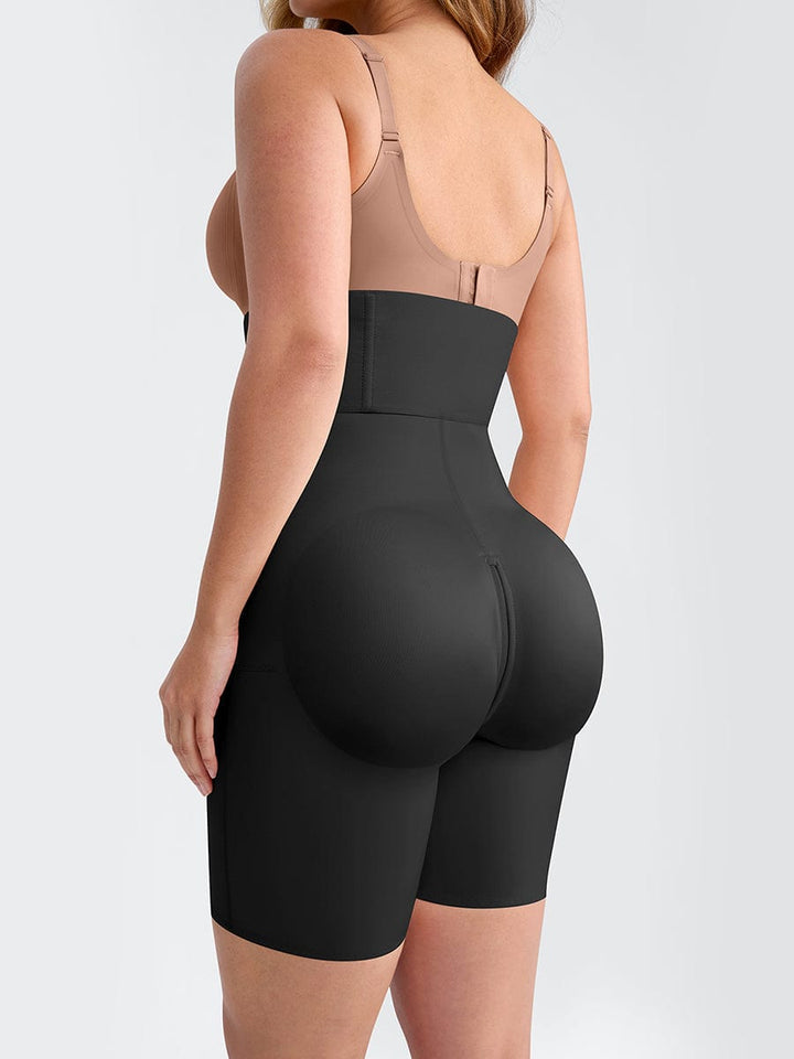 Snatch Effect Shorts